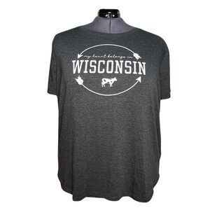 Maurices My Heart Belongs in Wisconsin Graphic Tee (Size 2X)